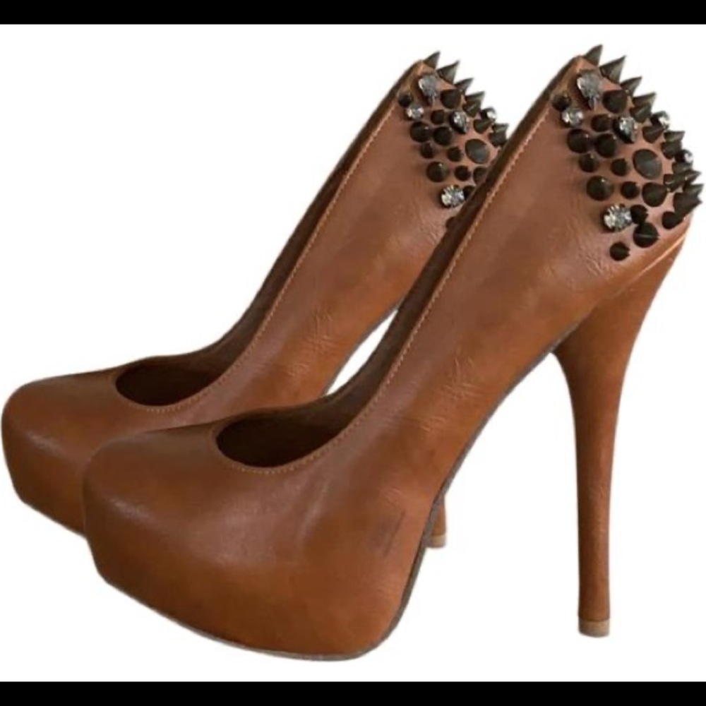 Wild Pair Cognac Carly Spiked Pumps